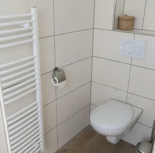 Weingut Grafenhof Apartamento Heuchelheim-Klingen